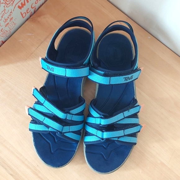 Teva Tirra sandal - Picture 2 of 12